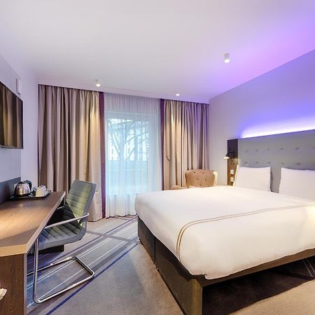 Premier Inn Duesseldorf City Friedrichstadt Екстериор снимка