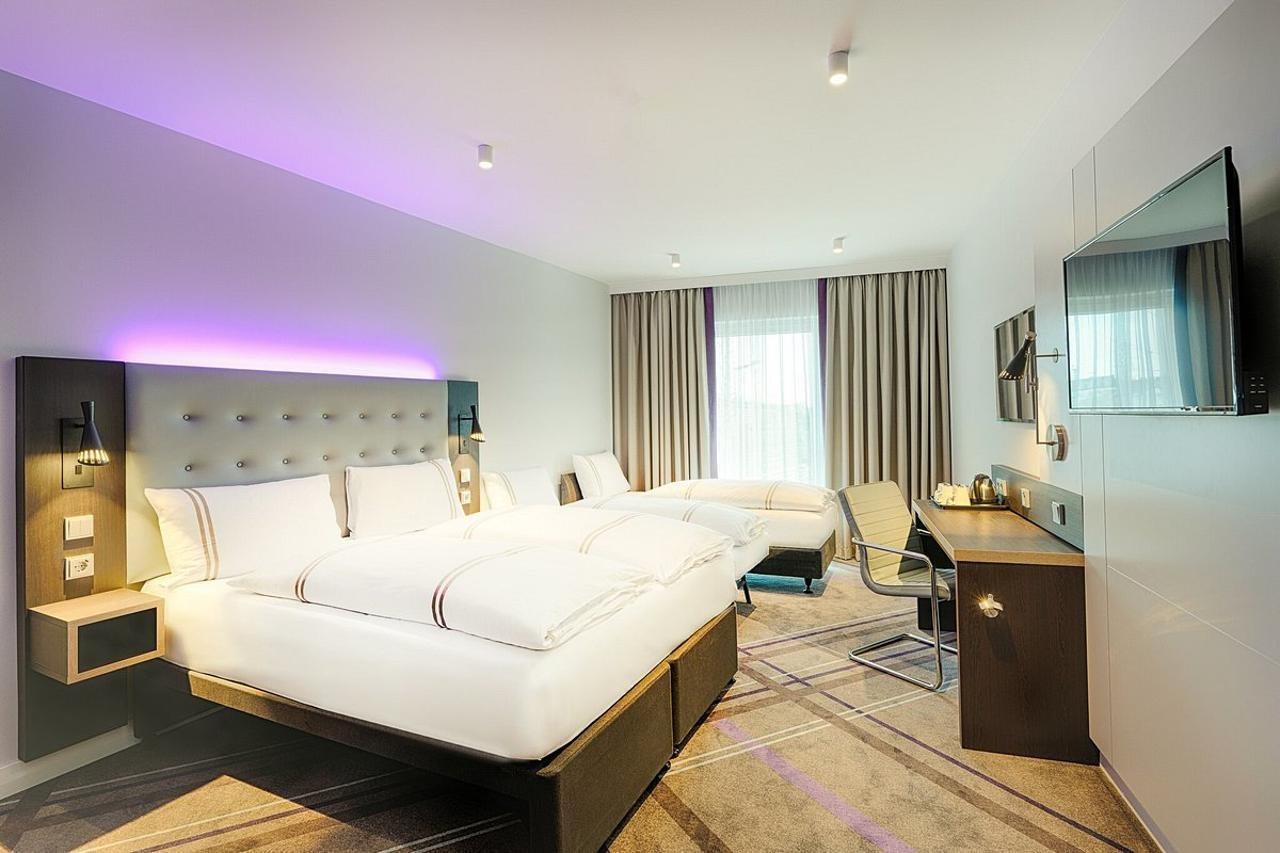Premier Inn Duesseldorf City Friedrichstadt Екстериор снимка