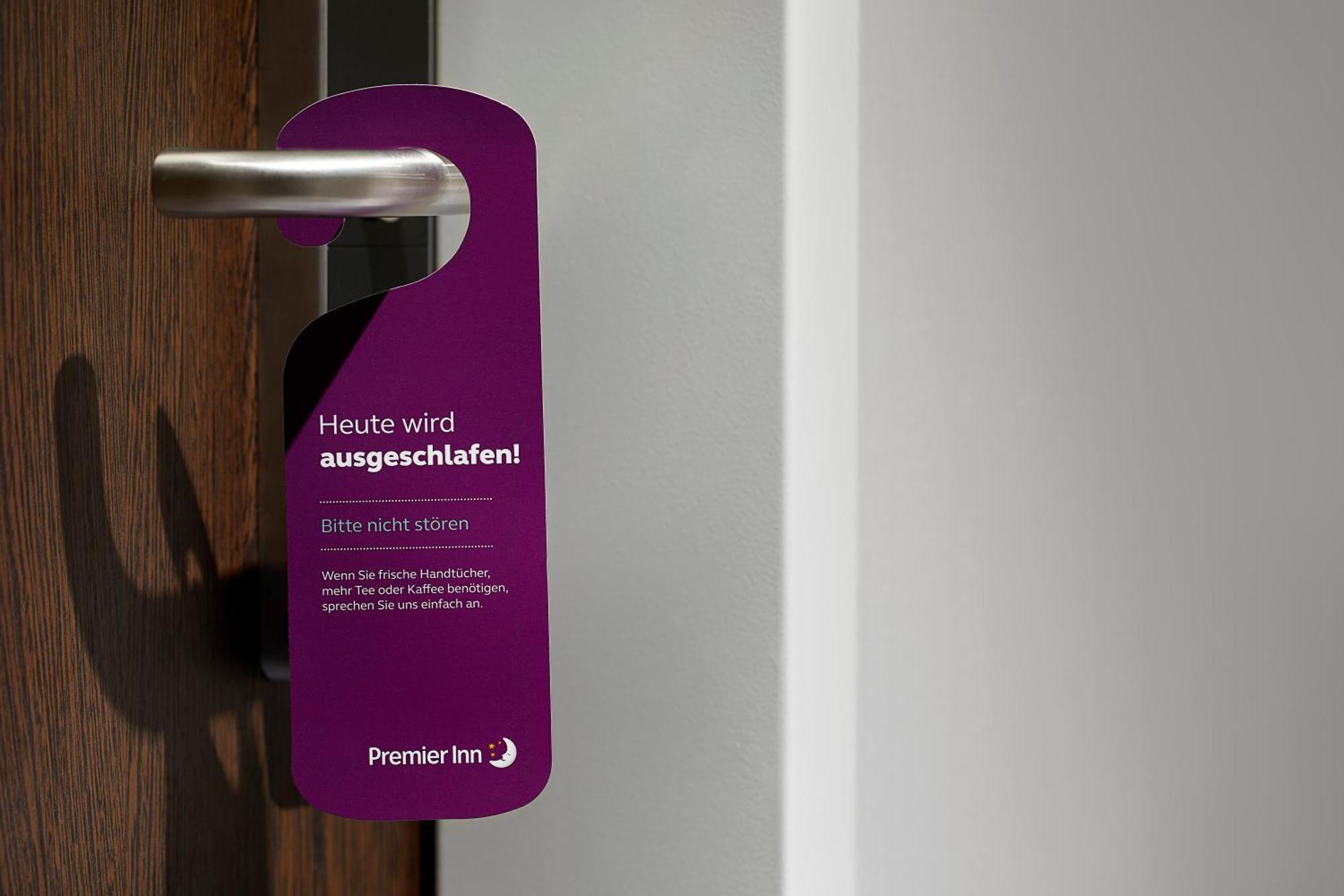 Premier Inn Duesseldorf City Friedrichstadt Екстериор снимка