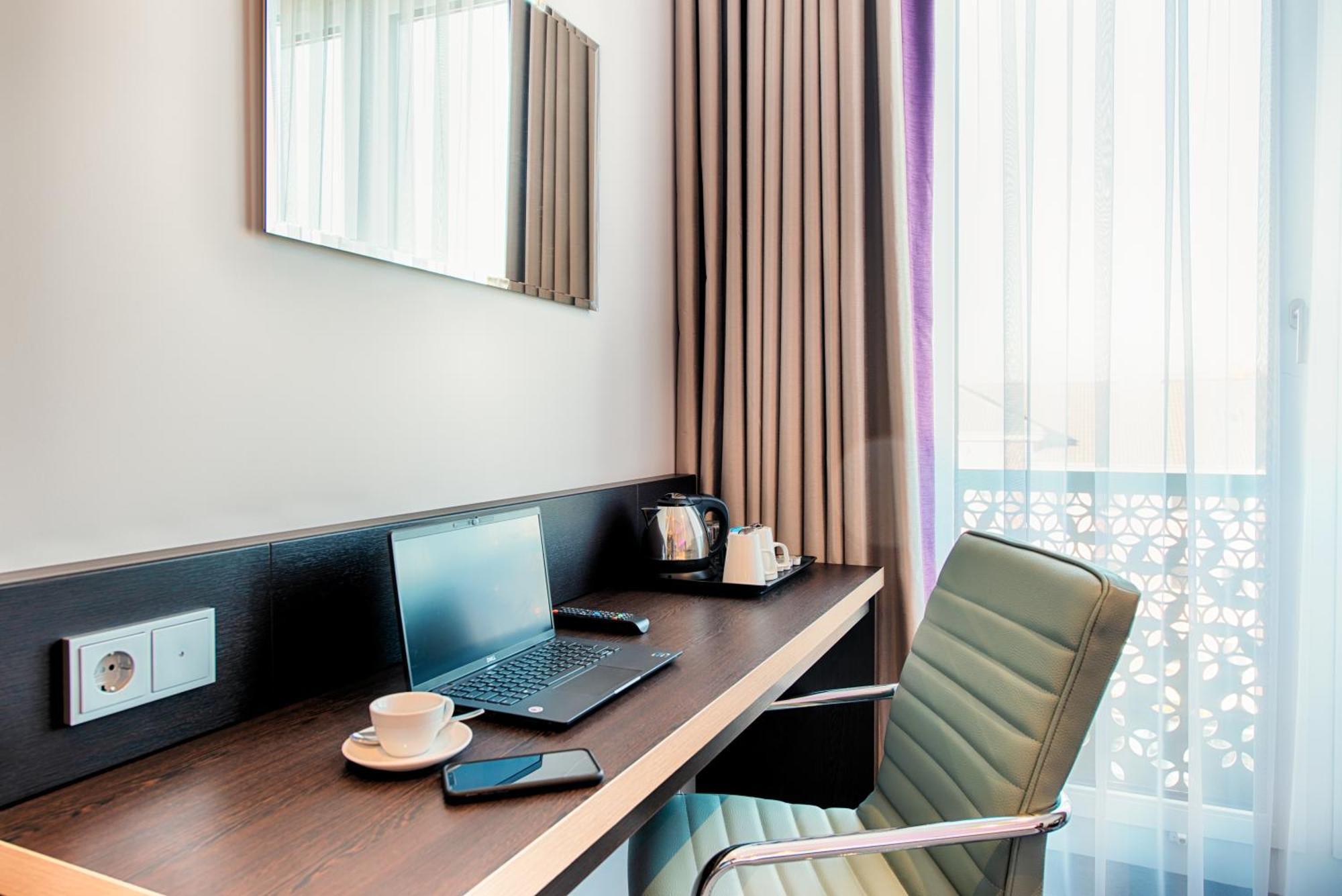 Premier Inn Duesseldorf City Friedrichstadt Екстериор снимка